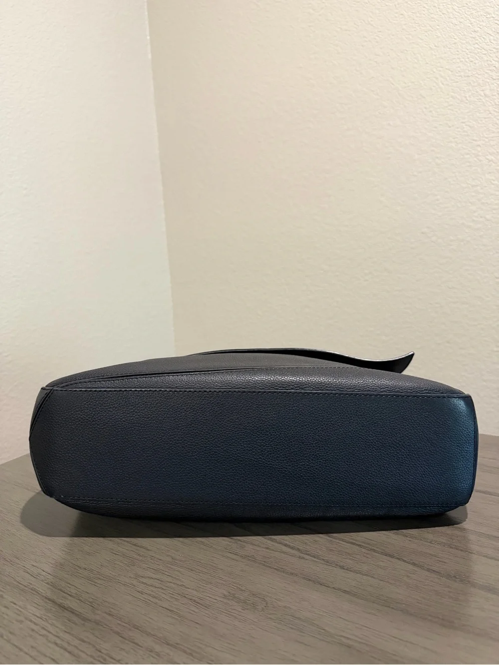 Loewe modern messenger